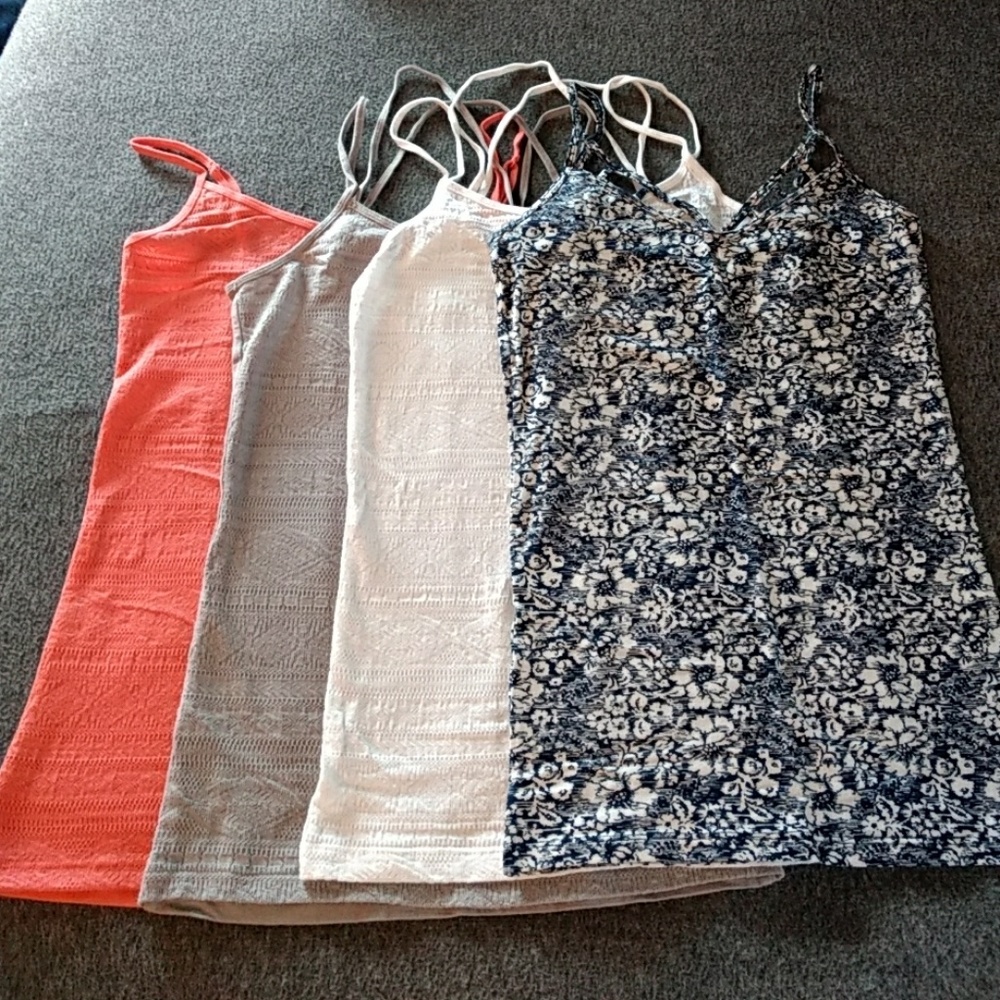 4 camis